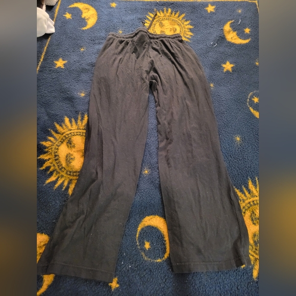 Animal Crossing: New Horizons Comfy Pants - Picture 9 of 10